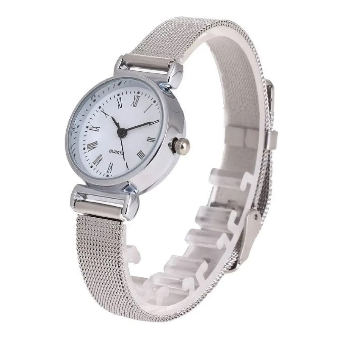 Stylish Women's Quartz Watch