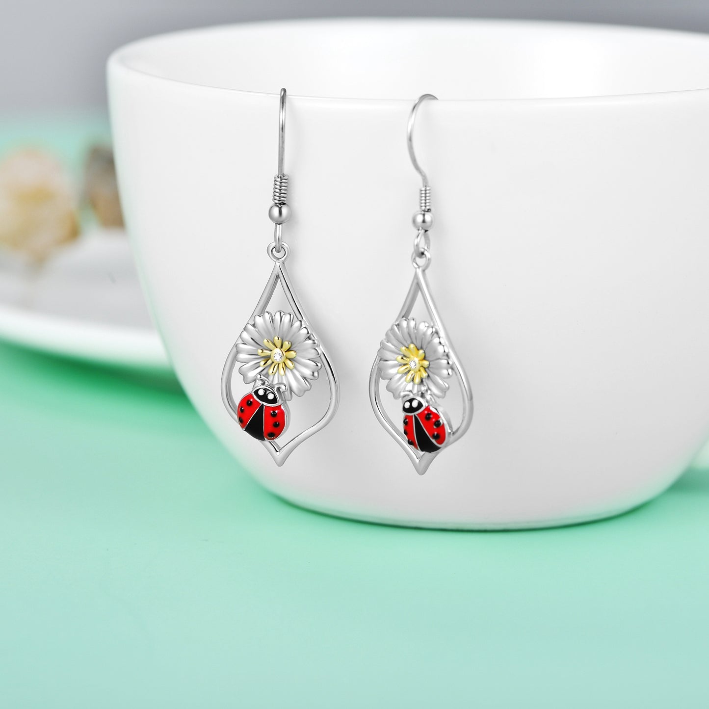 Ladybug Earrings Sterling Silver Daisy Flower Dangle Drop Hooks Earrings Ladybug Jewelry Gifts for Women Teens Birthday