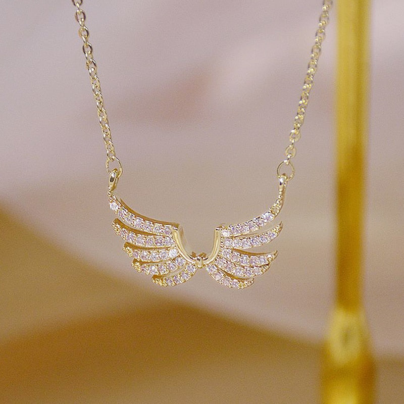 14K Gold Dangling Angel Wings Pendant Necklace 18" for Women Gift Birthday Anniversary, Graduation